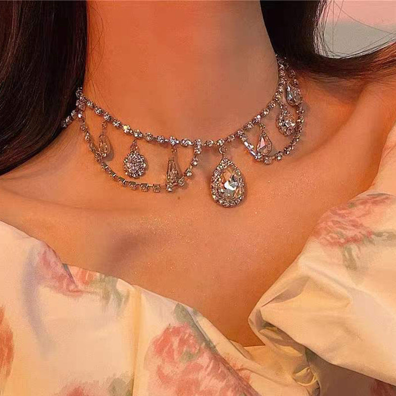 French Water Drop Petal Necklace