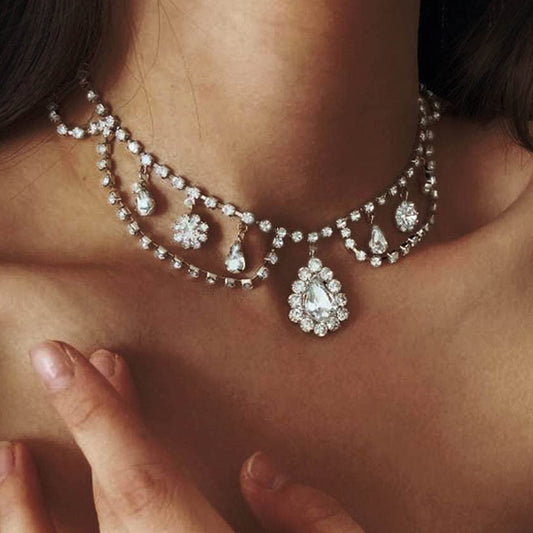 French Water Drop Petal Necklace