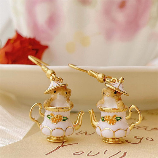 Chipmunk In Teapot - Elegant Funny Necklace & Earrings