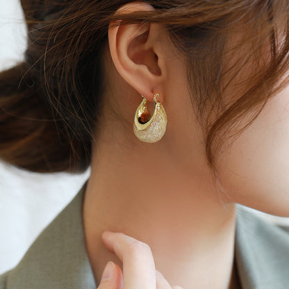 -Mesh Hoop Earrings