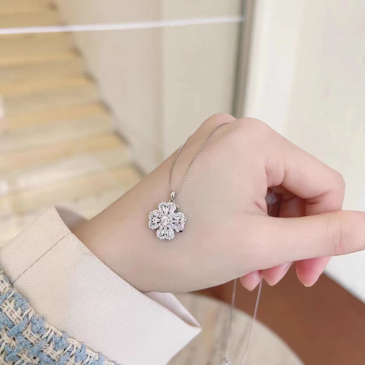 Spinning Heart Clover Necklace