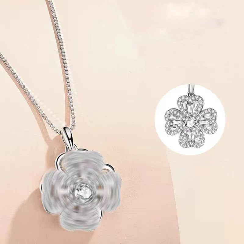 Spinning Heart Clover Necklace