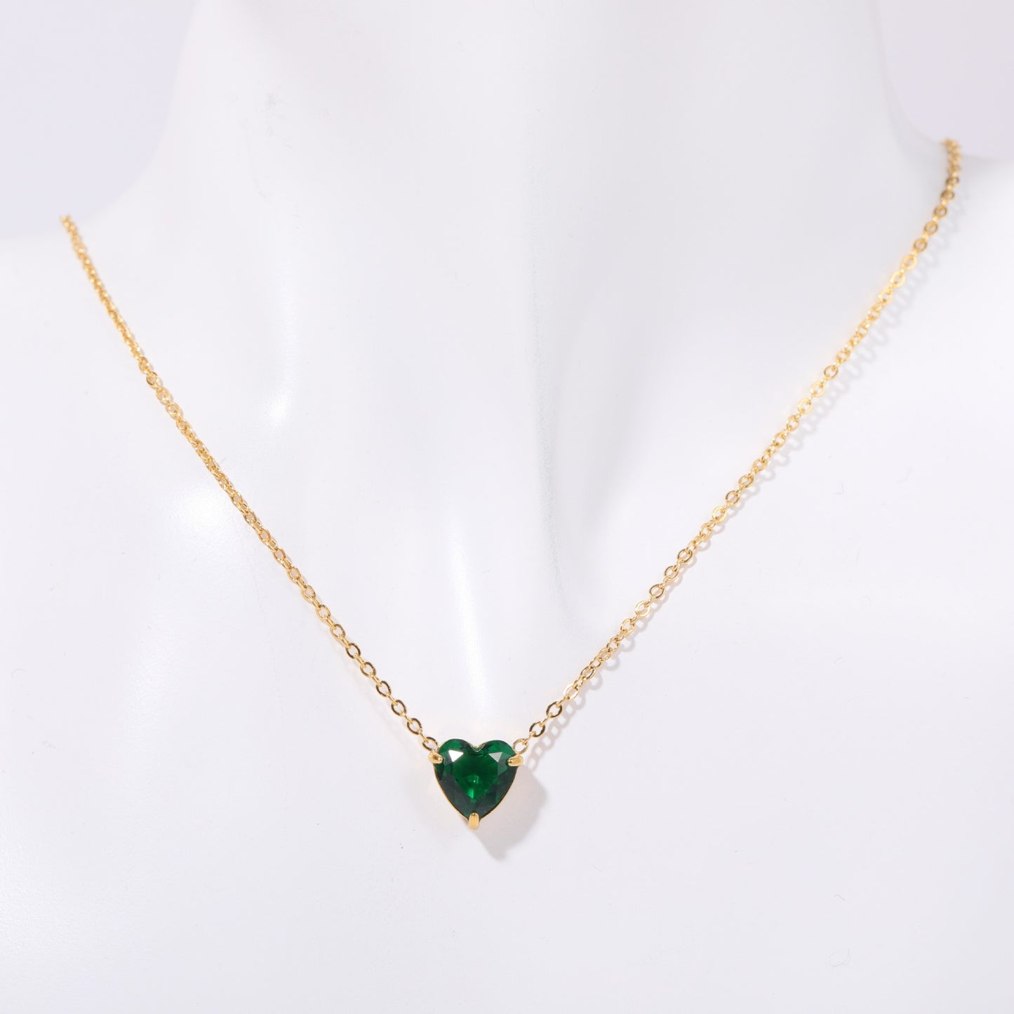 Twelve - Month Birthstone Heart Pendant Necklace: A Love - Infused Treasure