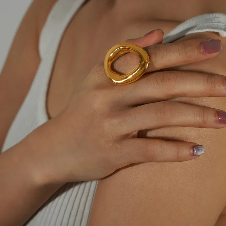 Eternal Flow Ring