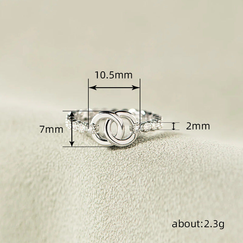 Mother & Daughter - interlocking ring