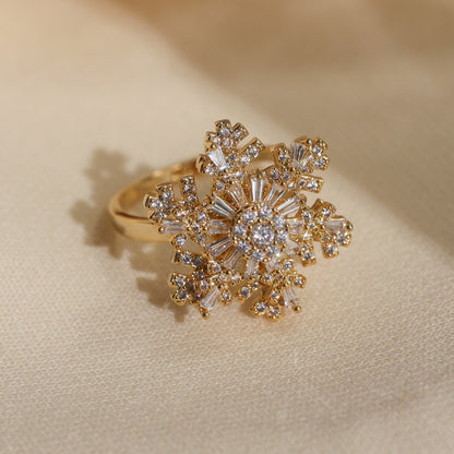 Elegant Rotating Crystal Anxiety Relief Snowflake Ring