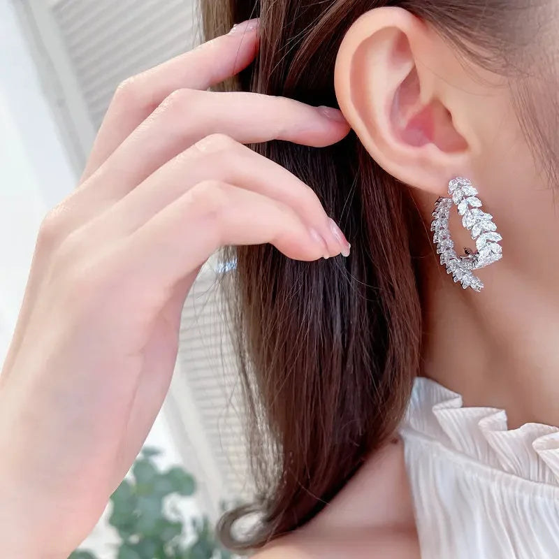14K Gold-Plated Exquisite Crystal Heart Wheat Earrings