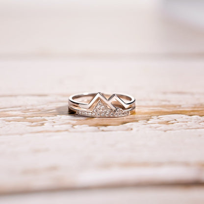 2022 Adventure Awaits Pavé Mountain Ring