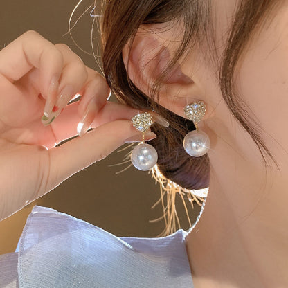 Heart Sparkling Pearl Earrings