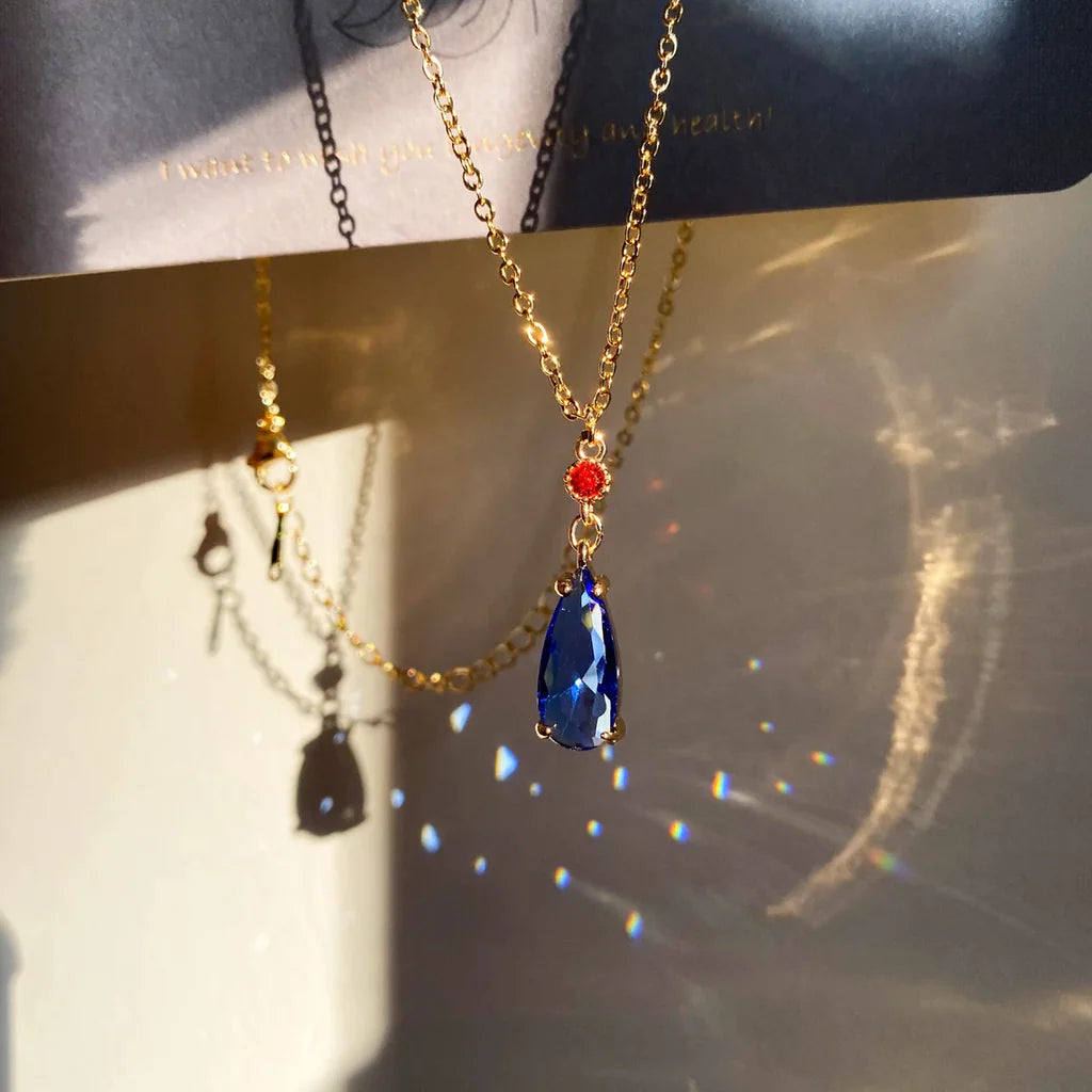Vintage Water Drop Emerald necklace and earrings
