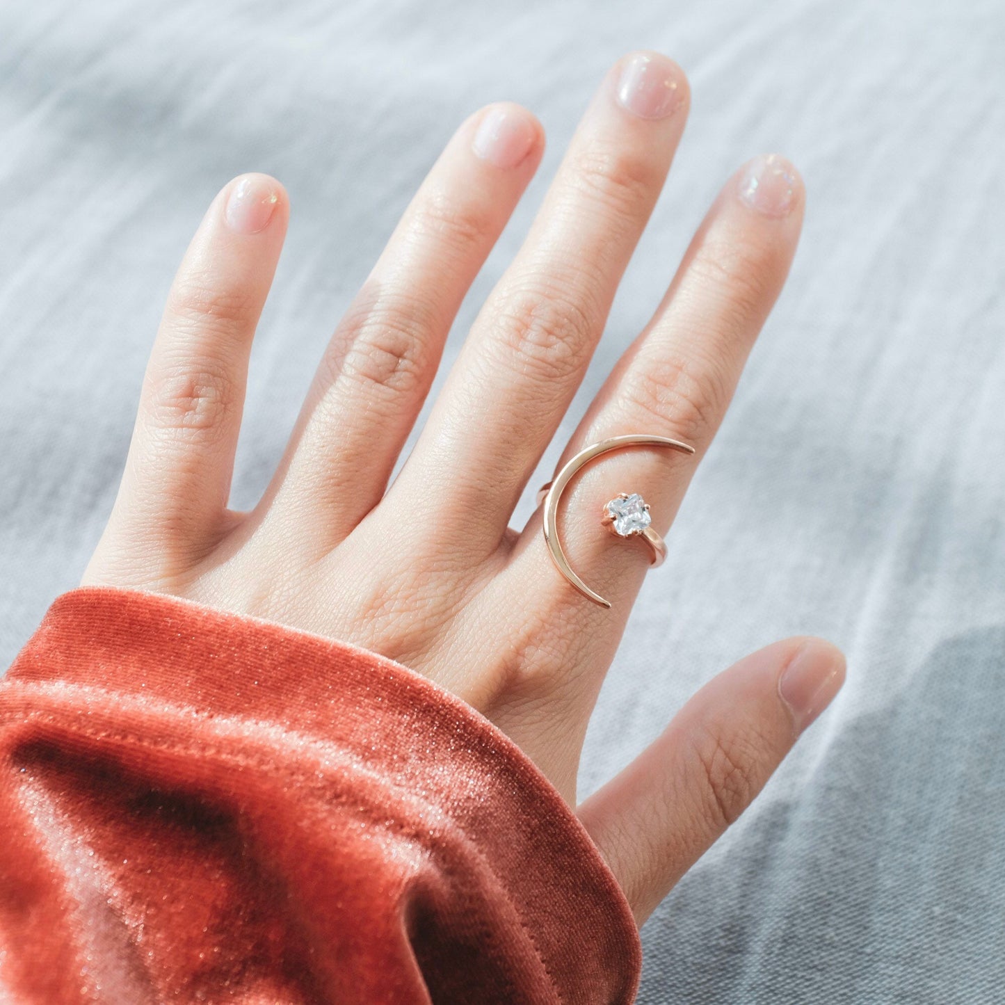 🎄CHRISTMAS HOT SALE❄-Crystal Crescent Ring