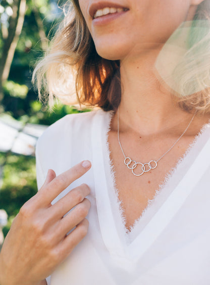 Interlocking circle necklace birthday gift for women