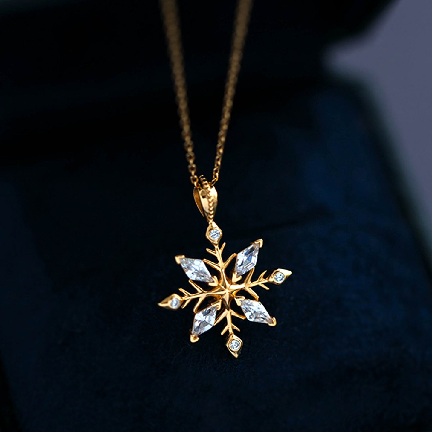 🎄CHRISTMAS PRE SALE 80% OFF❄Gold Snowflake Necklace