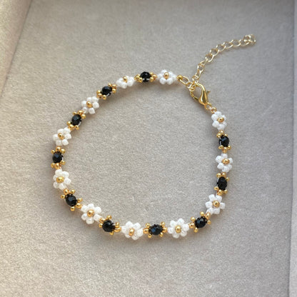 🌼Beaded Flower Bracelet