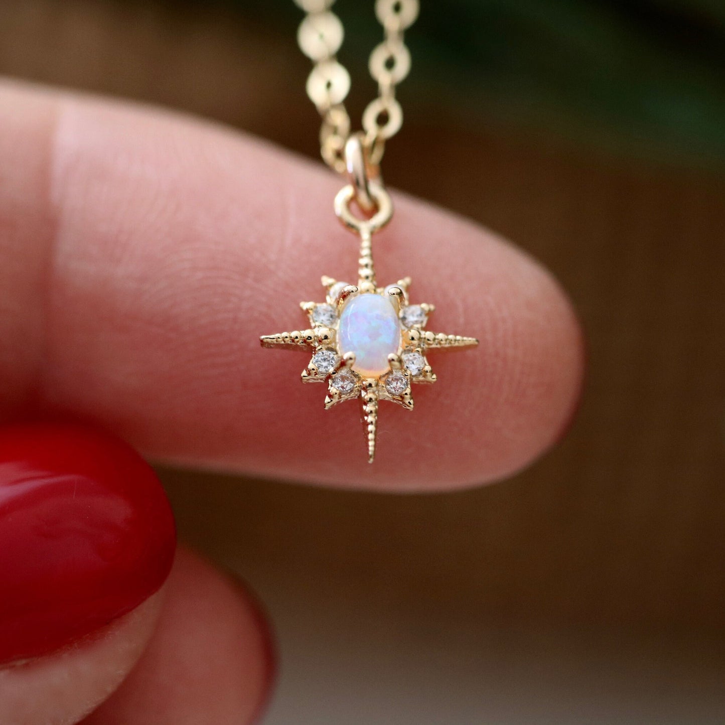 The perfect Christmas gift - opal necklace