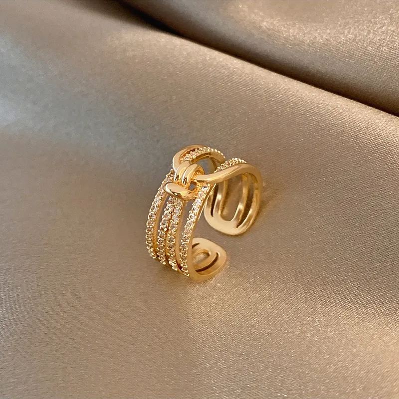 Twisted Knot Zircon Ring