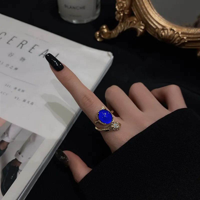 Temperature Sensitive Color Changing Fox Ring