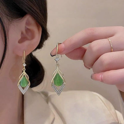 - Rhombus Opal Earrings