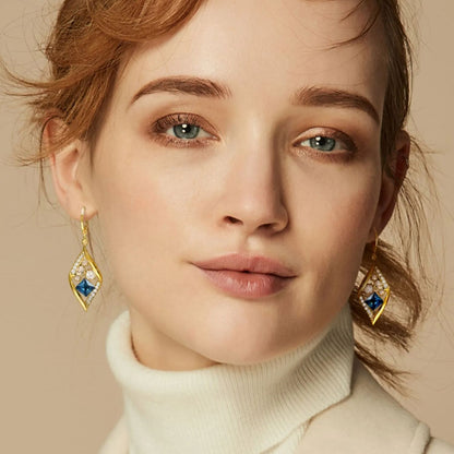 - Rhombus Crystal Earrings