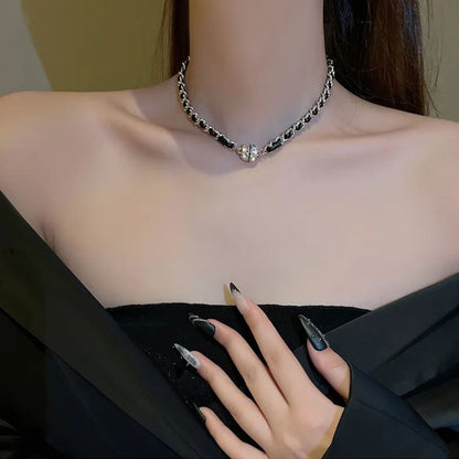 Chain Magnetic Round Ball Necklace