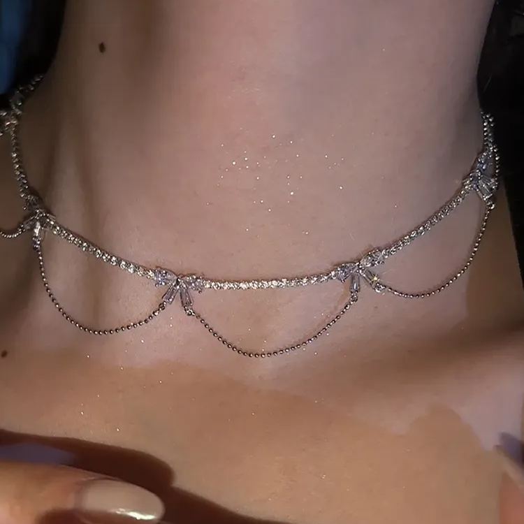 🎀Bow Double-Layered Collarbone Chain