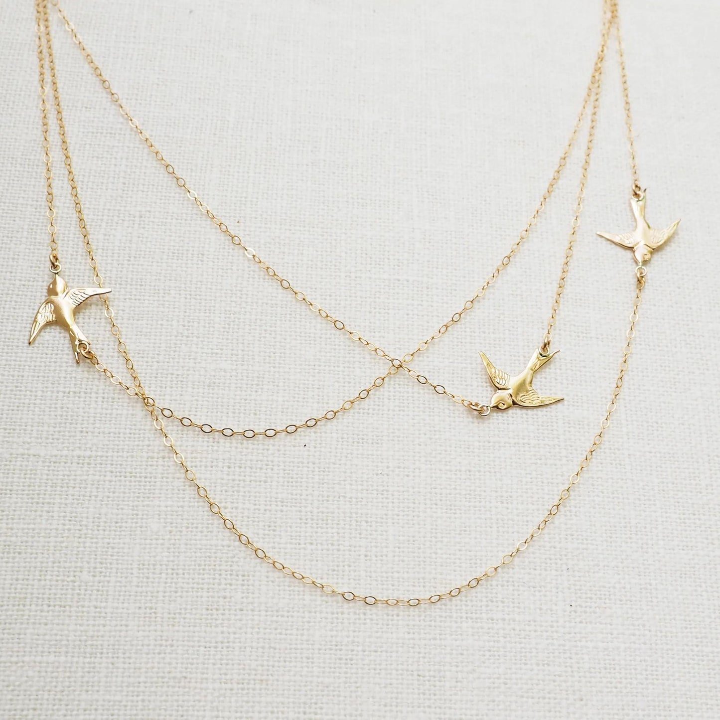 🕊FLYING BIRDS Necklace