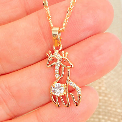LOVE Giraffe Hug Pendant Necklace - To My Mommy