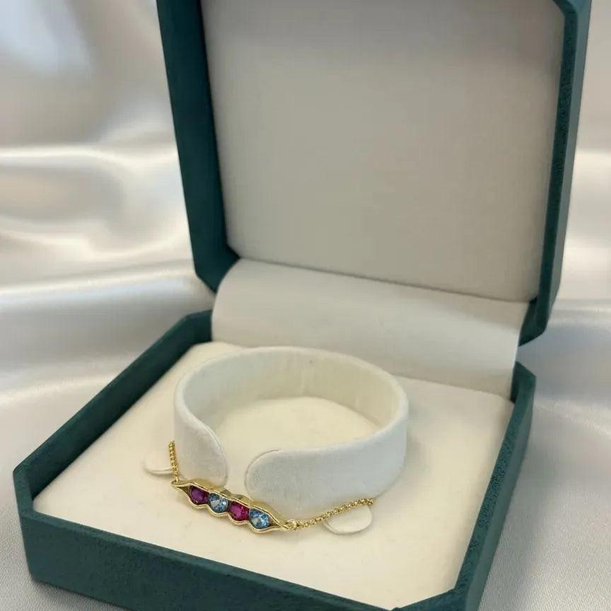 We're Peas in a pod Birthstone Bracelet