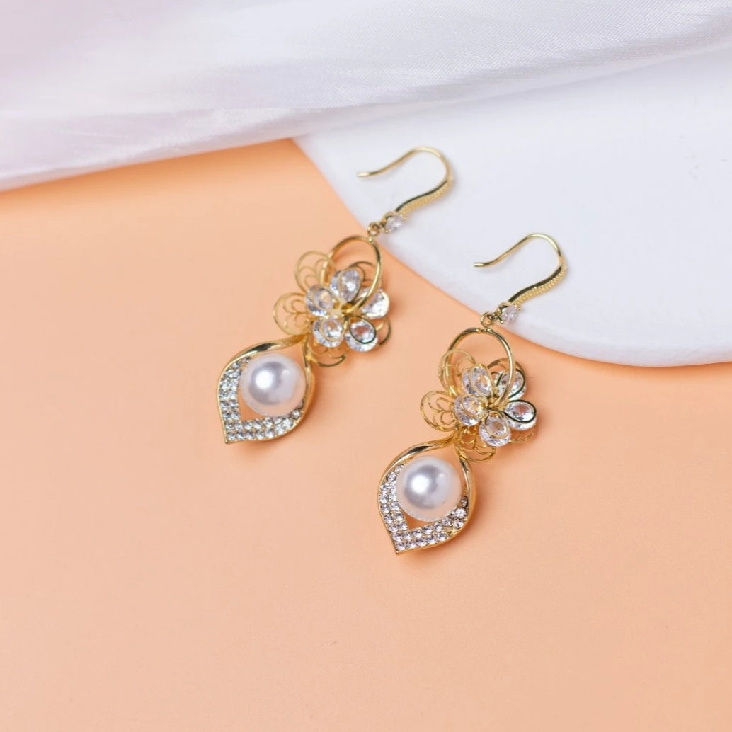 💐 Mother'Day Pre-Sale 💝- Elegant Flower Zircon Earrings